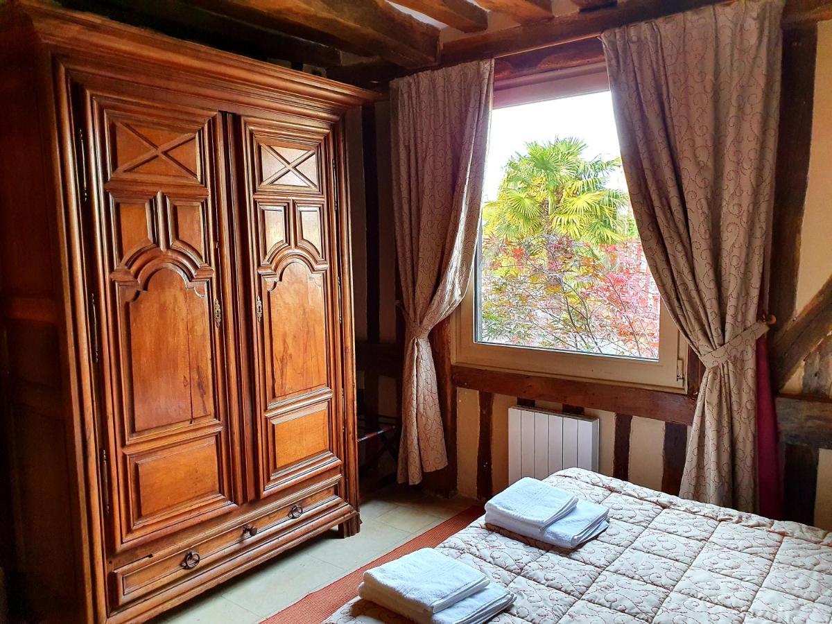 La Venelle Saint Jean Apartment Honfleur Bagian luar foto