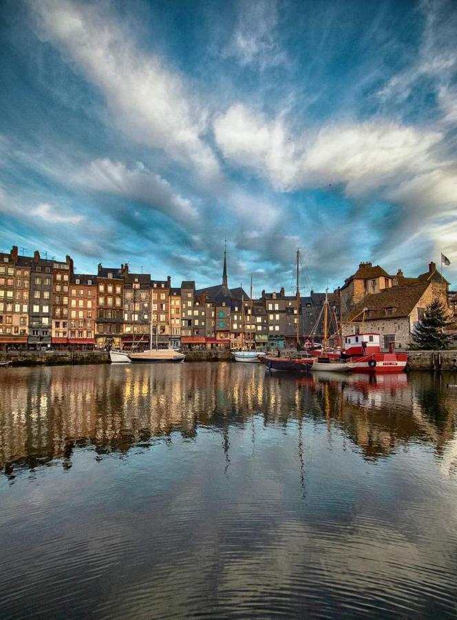 La Venelle Saint Jean Apartment Honfleur Bagian luar foto