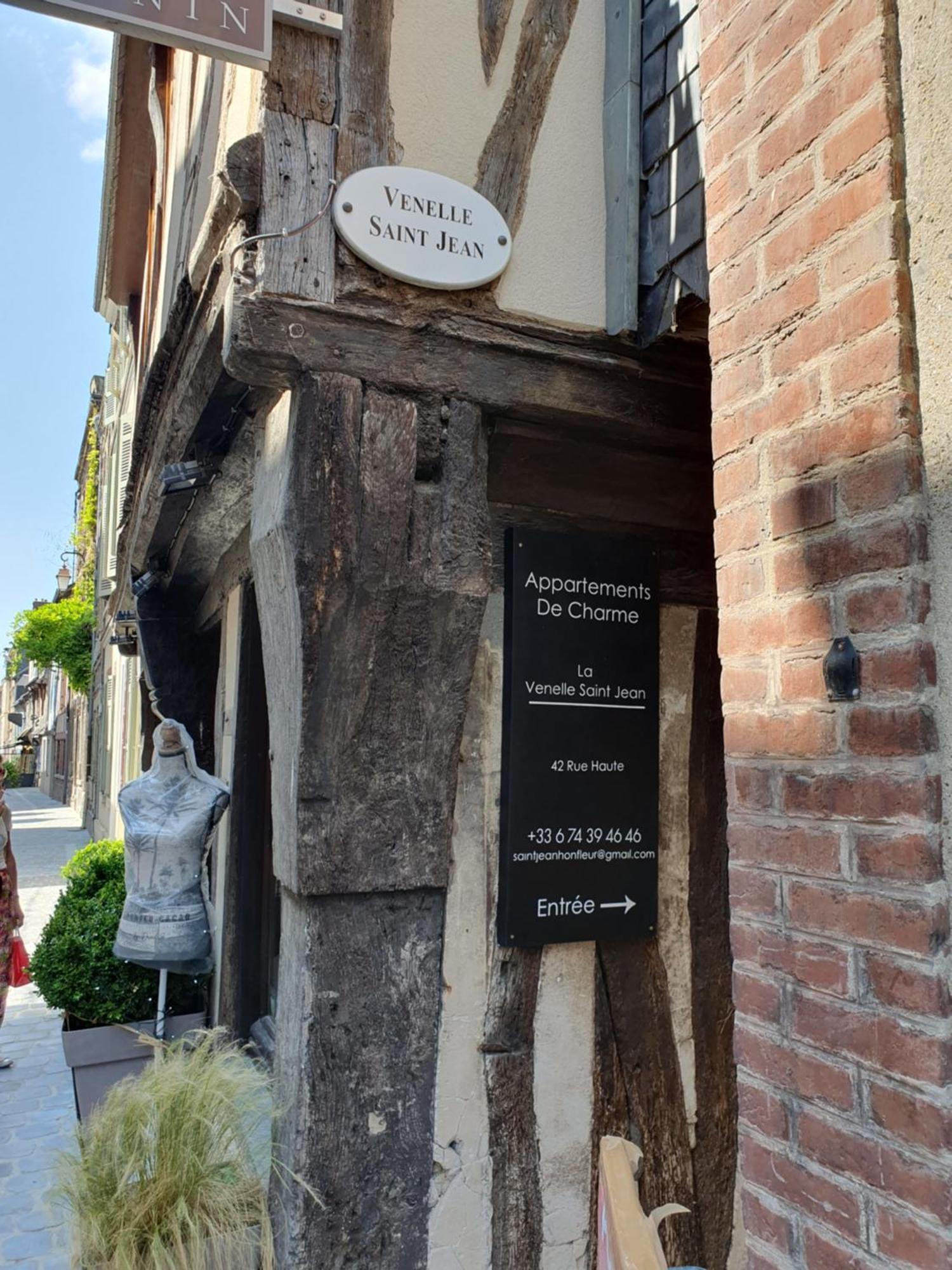 La Venelle Saint Jean Apartment Honfleur Bagian luar foto